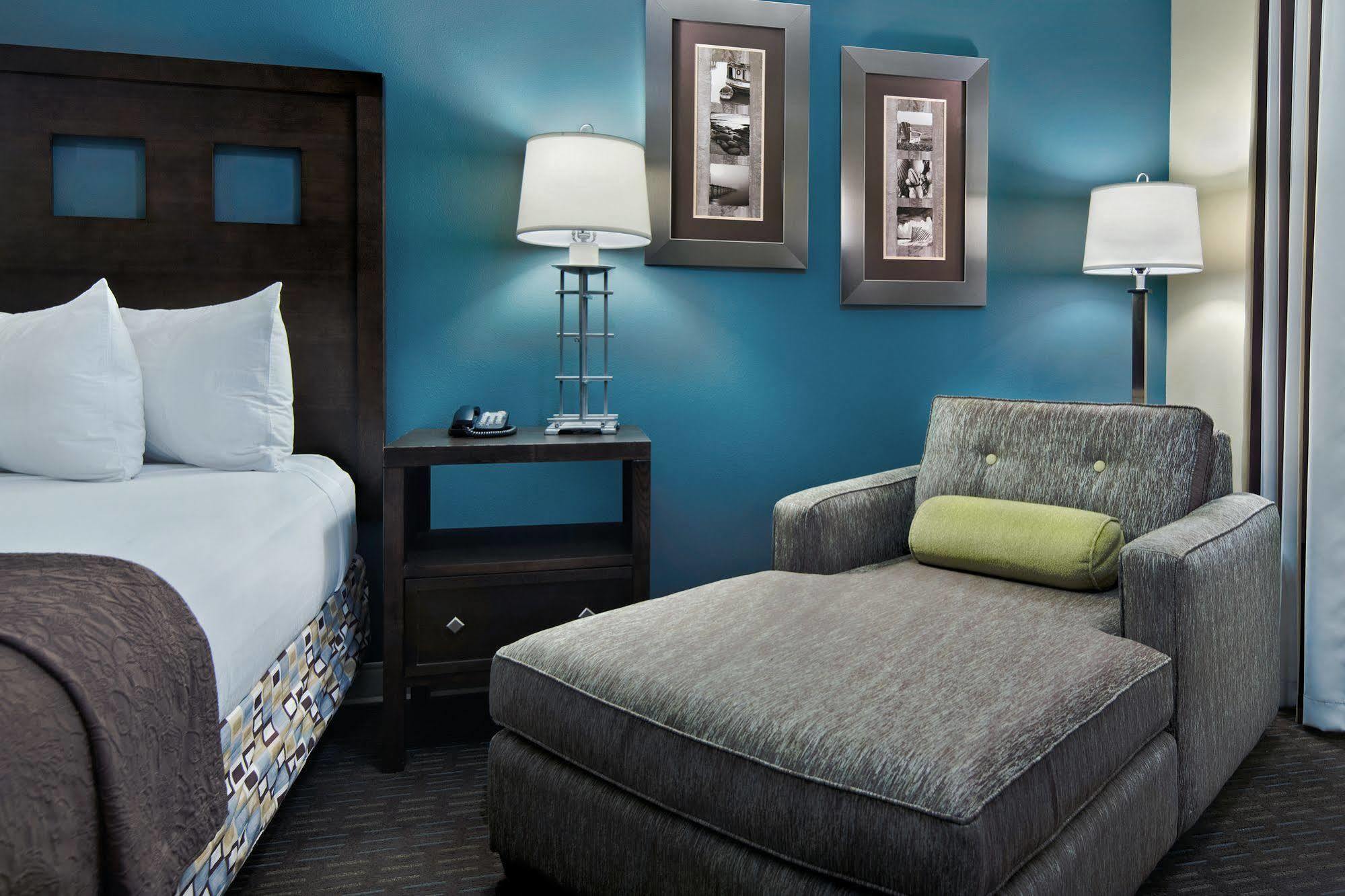 Oxford Suites Silverdale Eksteriør bilde