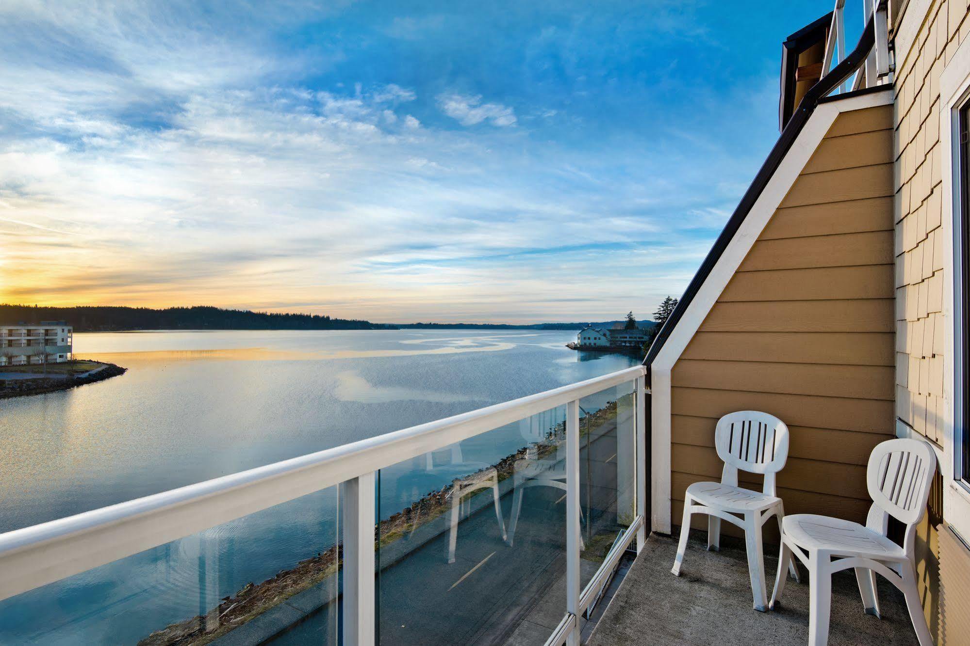 Oxford Suites Silverdale Eksteriør bilde
