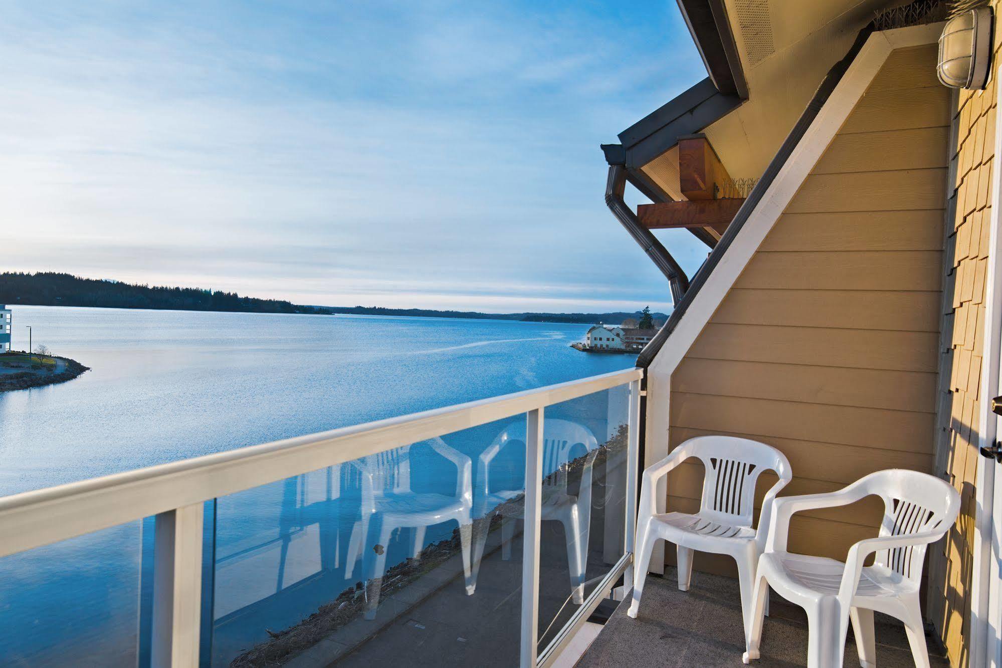 Oxford Suites Silverdale Eksteriør bilde